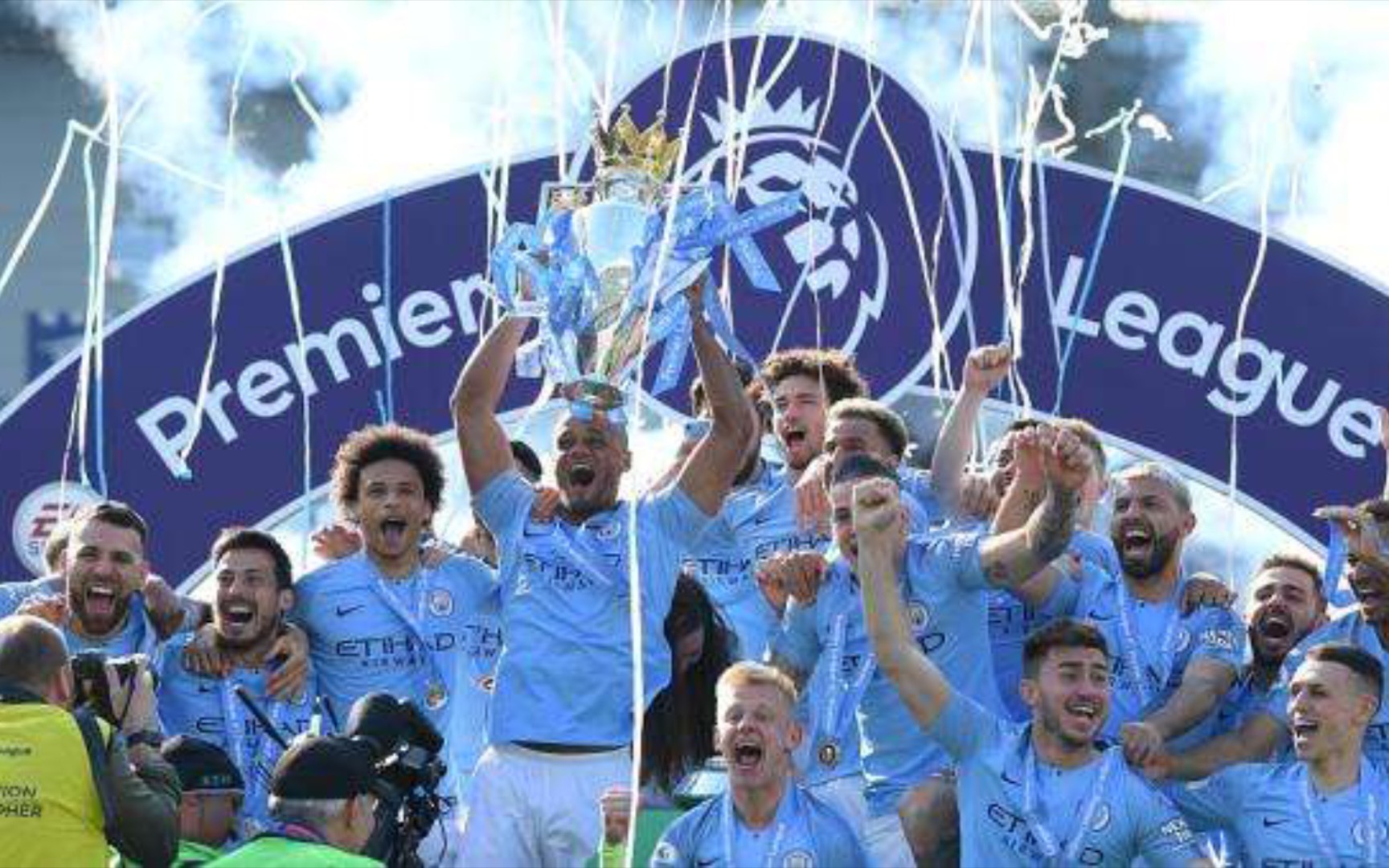 广泛讨论 广泛讨论